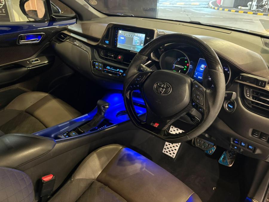 C-HR Hybrid - Image 3